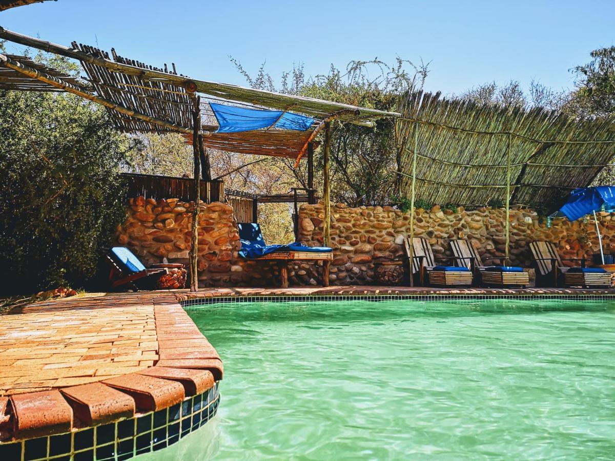Amber Lagoon Backpackers Lodge Vleirivier Exterior photo